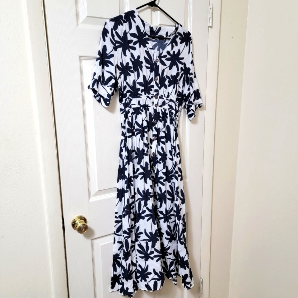 Blue and White Cuffed Midi Flower Print Dress